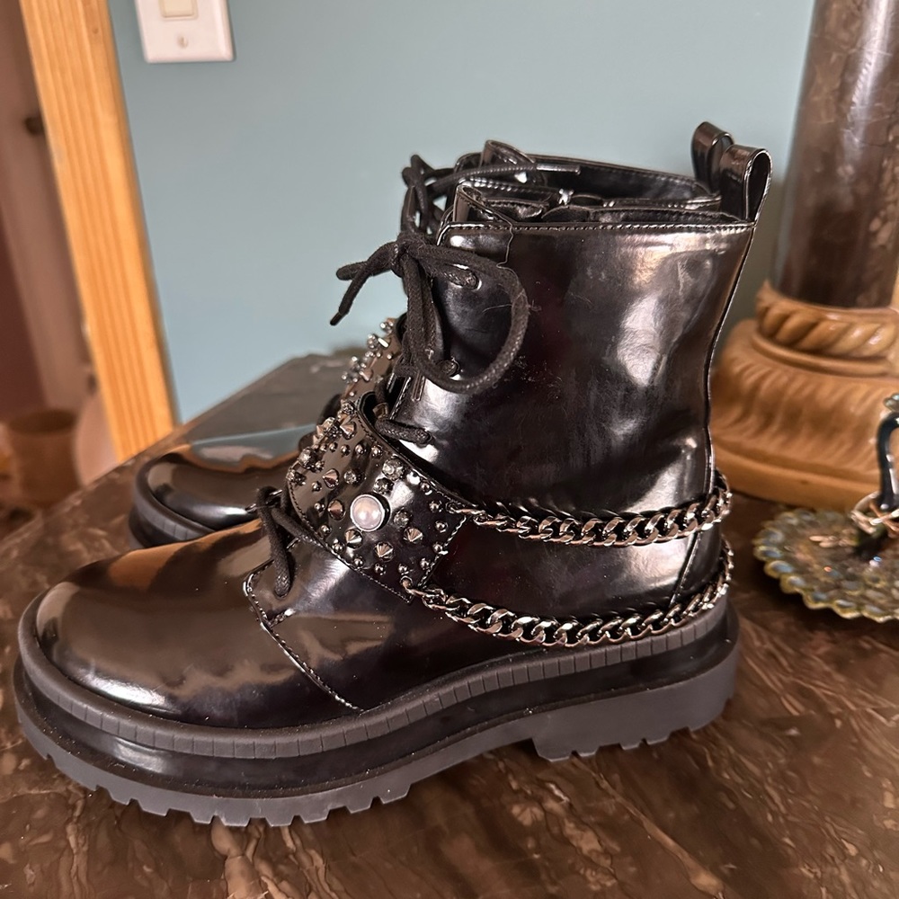 boots